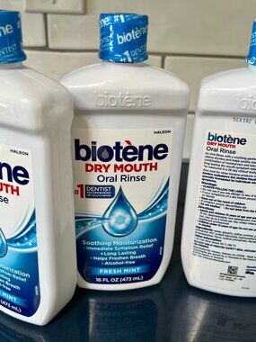 Biotene Dry Mouth Oral Rinse (3)